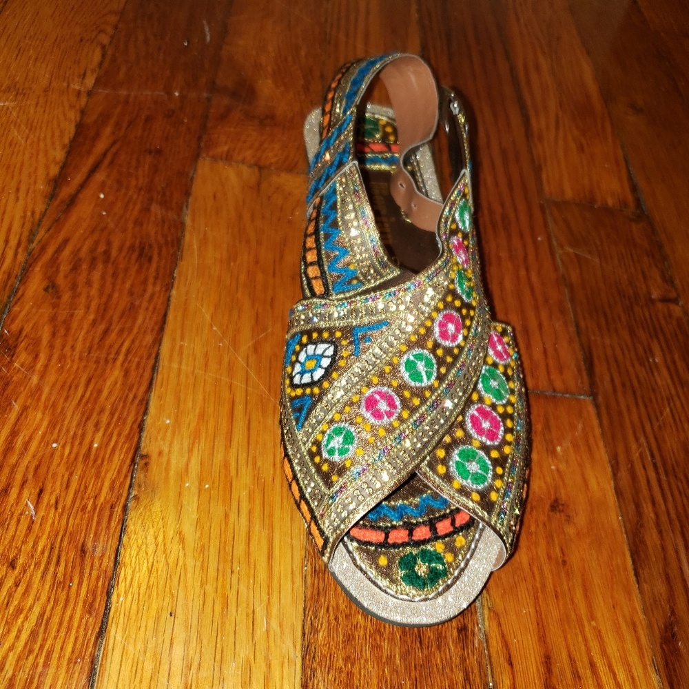 Shoes - Picture 3 of 3
